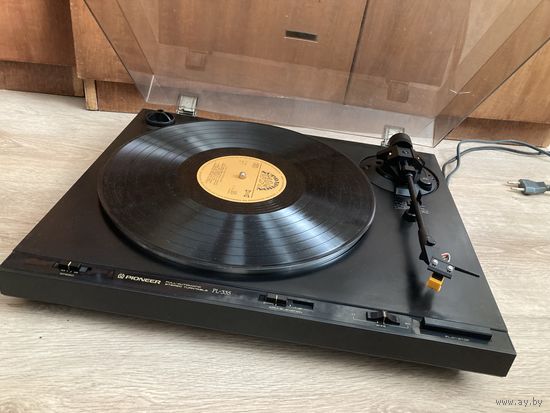 Проигрыватель Pioneer