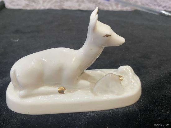 Фигурка косули