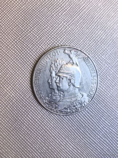 2 марки династия