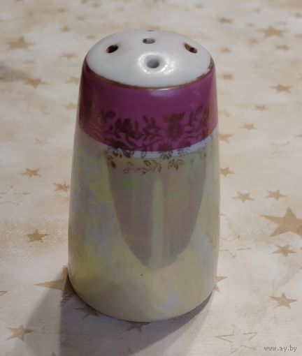 Солонка, перечница от севиза мадонна, Германия.