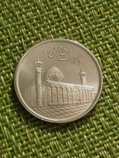 Иран 1000 риалов 2016 г ( Мавзолей Шах Черах )