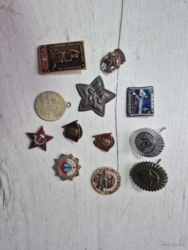 Значки разные