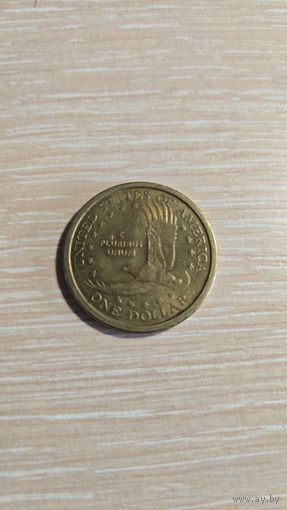 Один Доллар США 2000 p