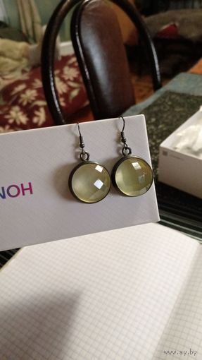 Шикарный Серебряный набор описание камней есть на фотографии